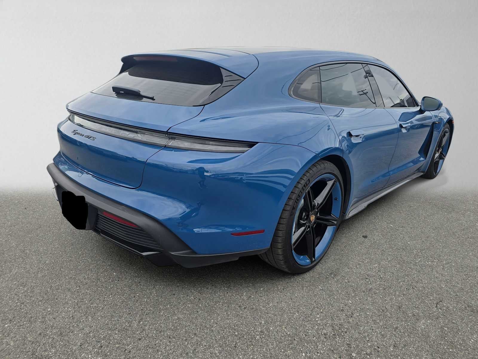 2023 Porsche Taycan GTS