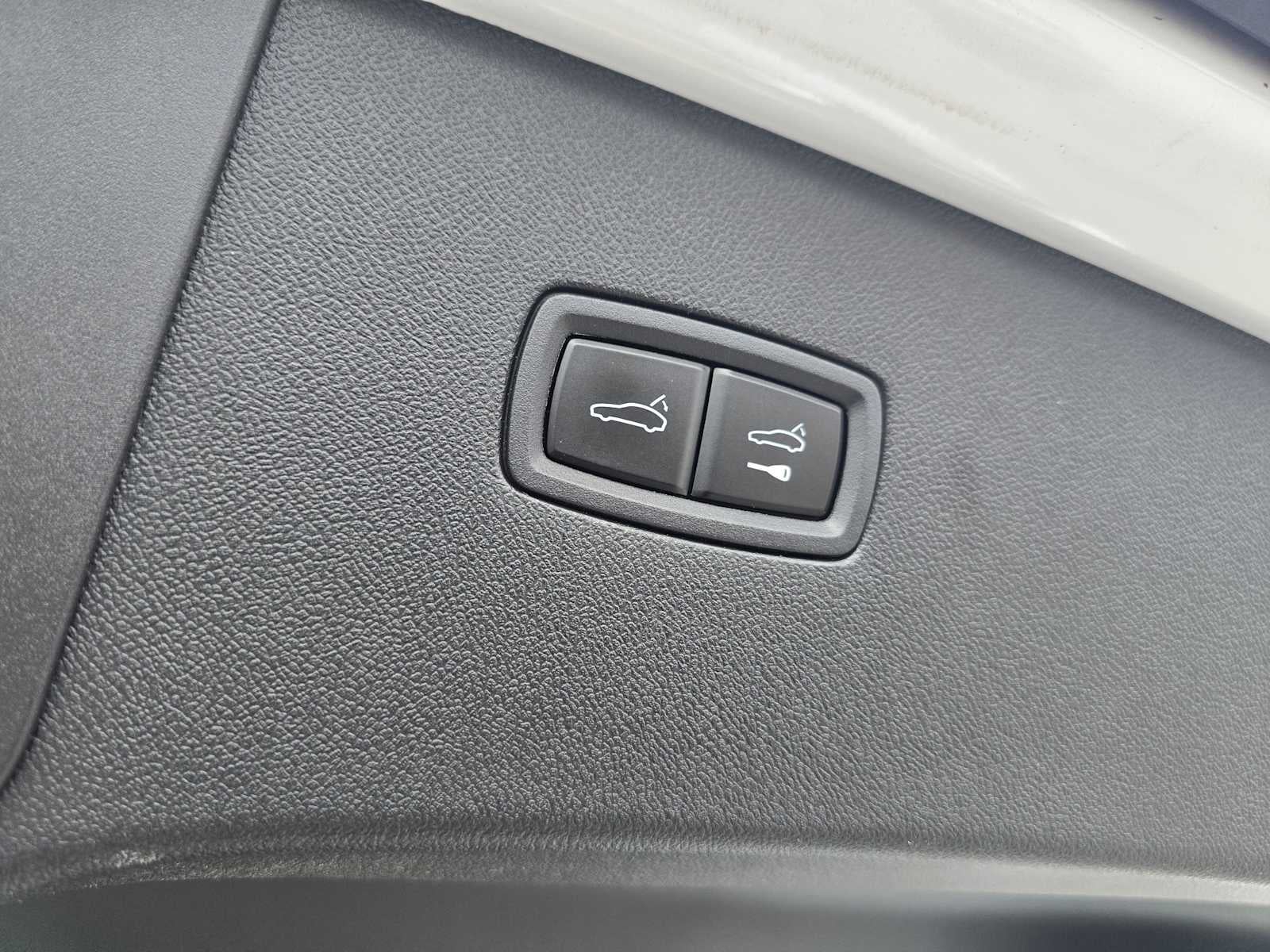 2025 Porsche Cayenne Turbo E-Hybrid