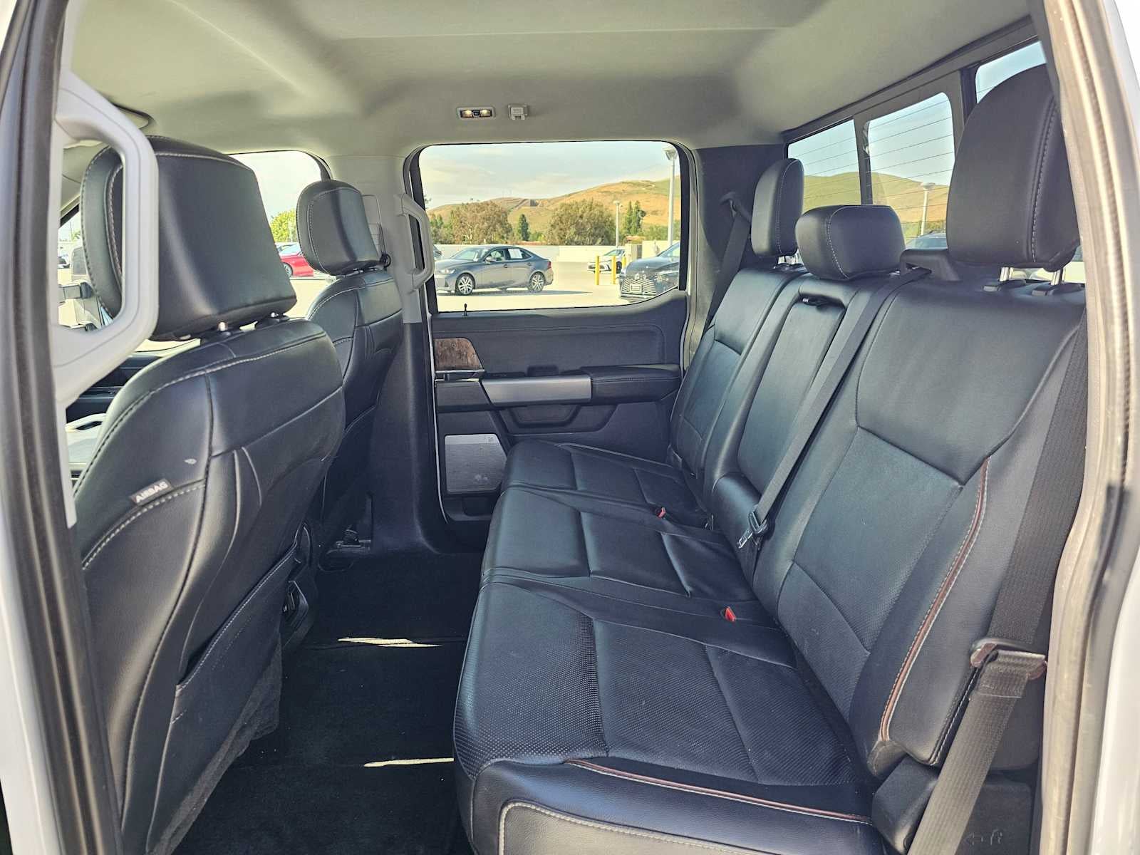 2024 Ford Super Duty F-250 Pickup LARIAT