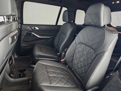 2025 BMW X7 xDrive40i xDrive40i