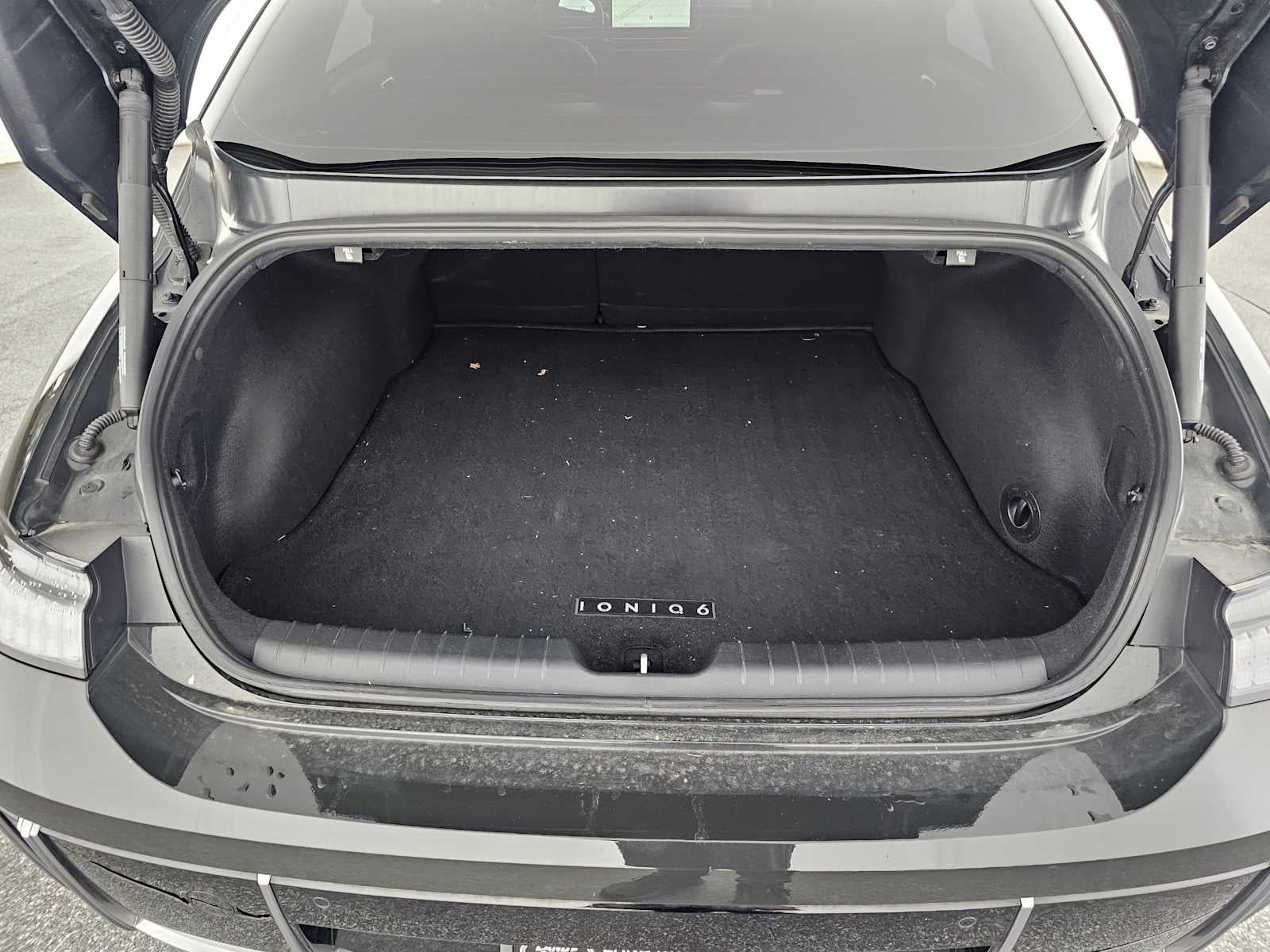 2024 Hyundai IONIQ 6 Limited