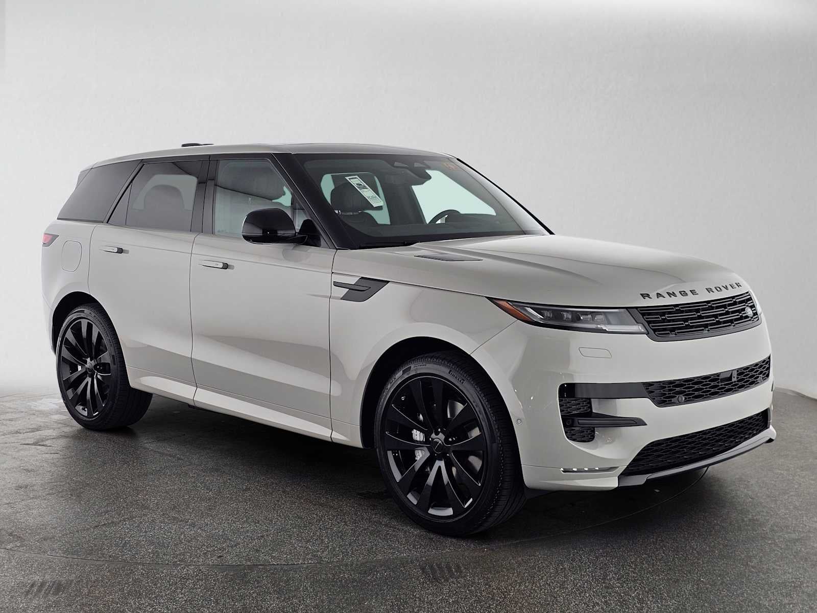 2026 Land Rover Range Rover Sport Dynamic SE