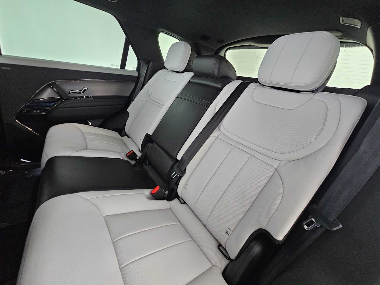 2026 Land Rover Range Rover Sport Dynamic SE