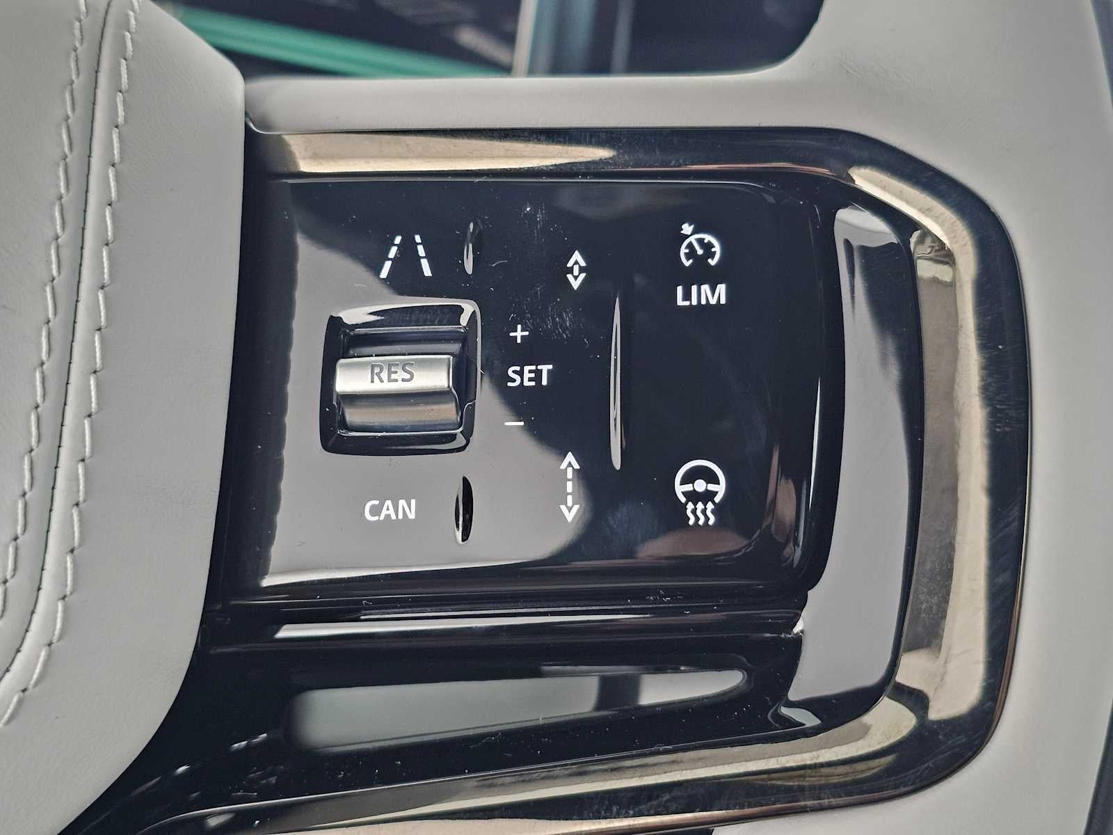 2026 Land Rover Range Rover Sport Dynamic SE