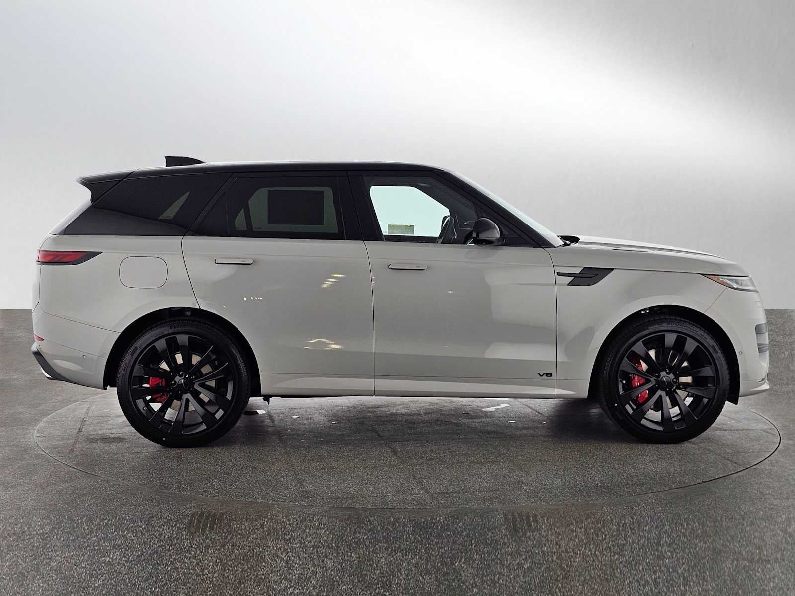 2026 Land Rover Range Rover Sport Dynamic SE