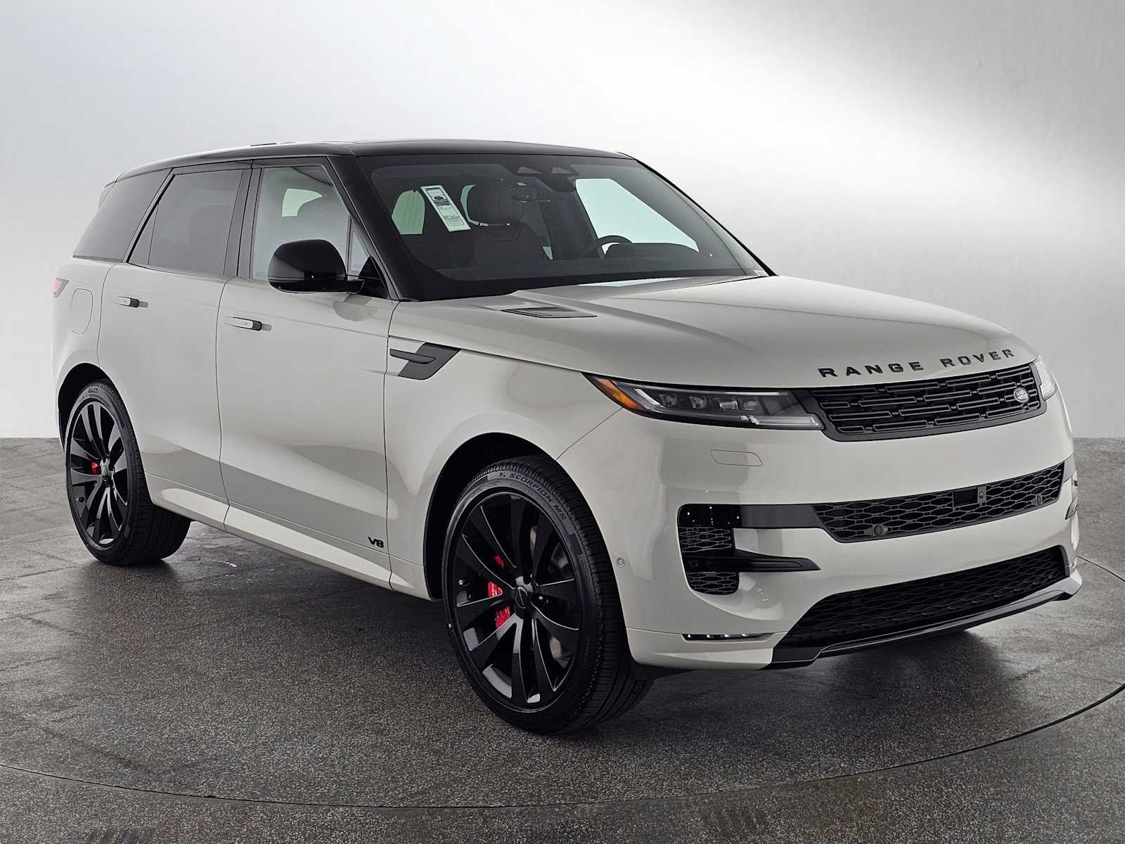 2026 Land Rover Range Rover Sport Dynamic SE