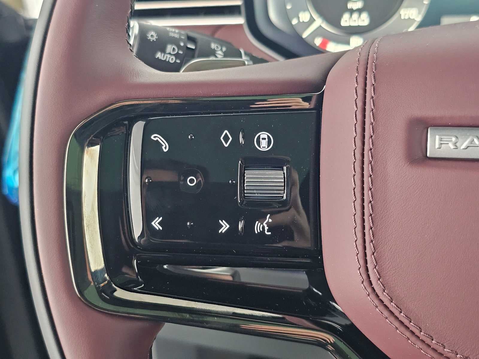 2026 Land Rover Range Rover Sport Dynamic SE