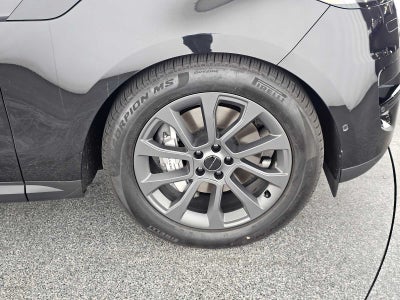 2026 Land Rover Range Rover Sport SE