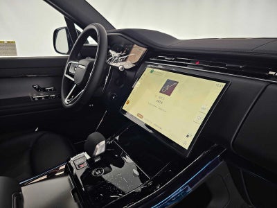 2026 Land Rover Range Rover Sport SE