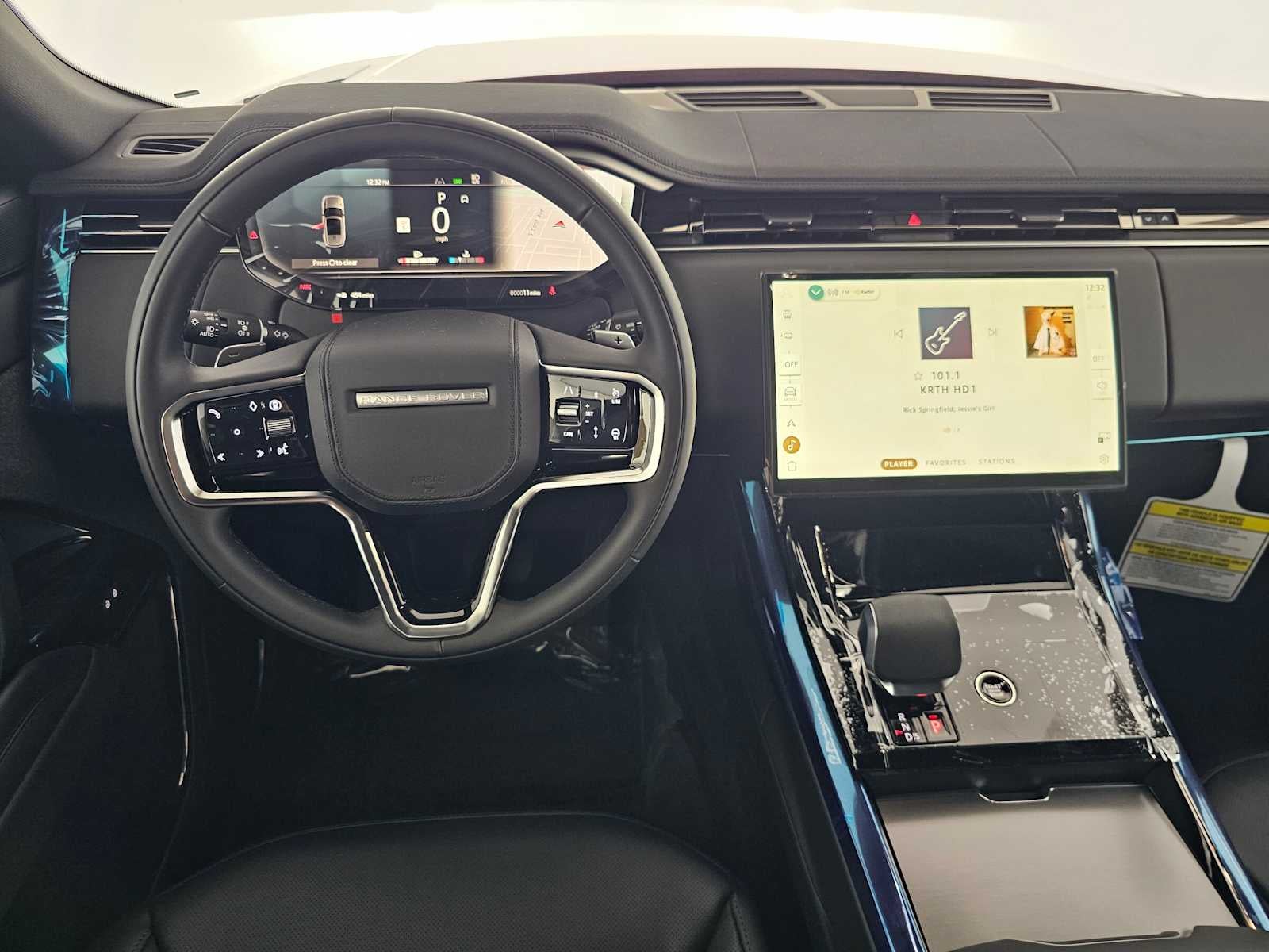 2026 Land Rover Range Rover Sport SE