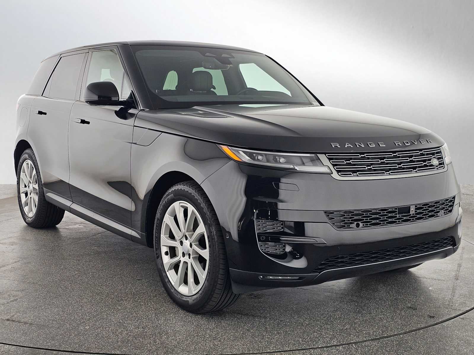 2024 Land Rover Range Rover Sport SE