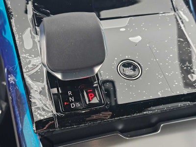 2026 Land Rover Range Rover Sport SE