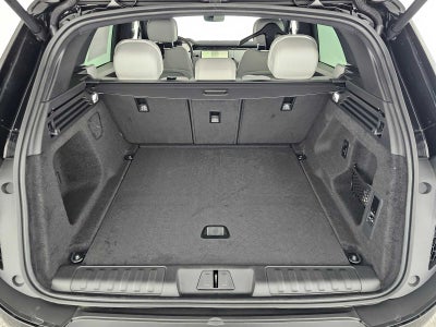 2026 Land Rover Range Rover Sport SE