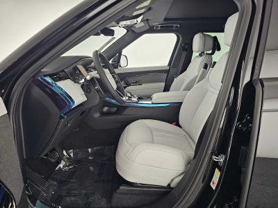 2026 Land Rover Range Rover Sport SE