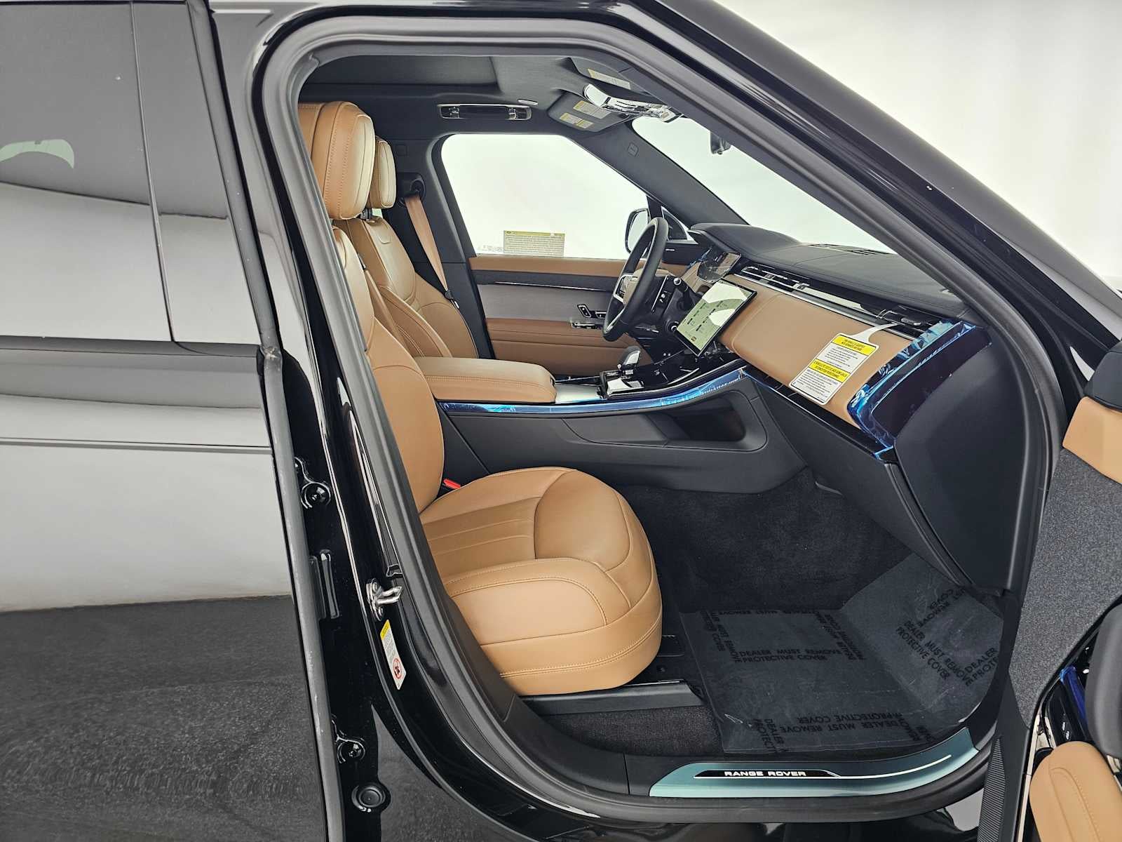 2026 Land Rover Range Rover Sport SE