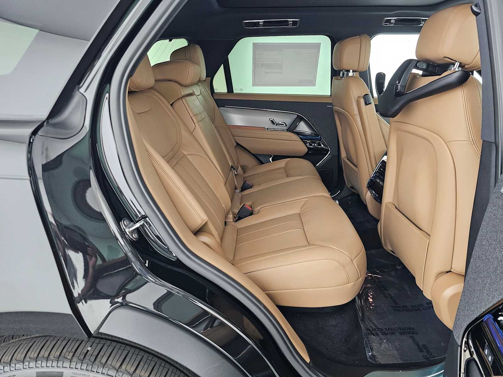 2026 Land Rover Range Rover Sport SE