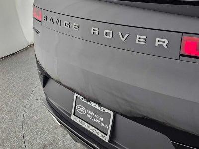 2026 Land Rover Range Rover Sport SE