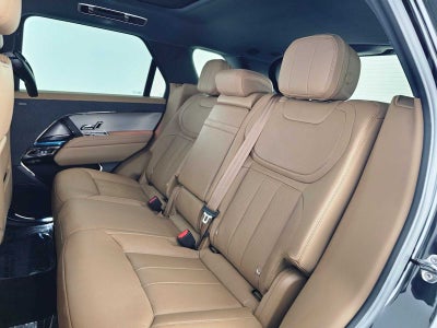 2026 Land Rover Range Rover Sport SE