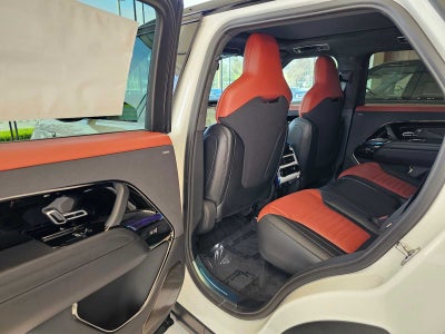 2026 Land Rover Range Rover Sport SV
