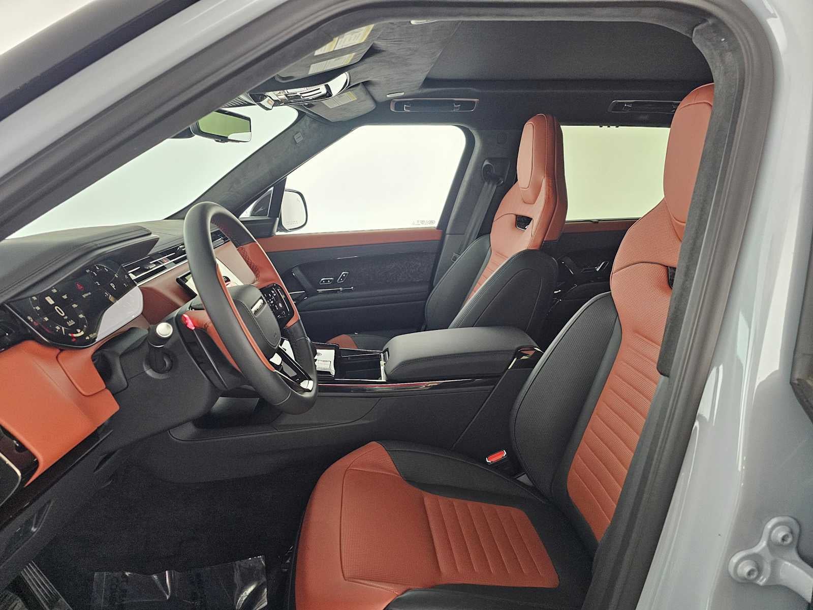 2026 Land Rover Range Rover Sport SV