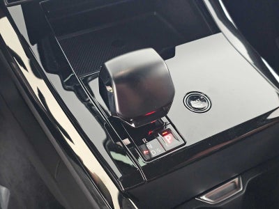 2026 Land Rover Range Rover Sport SV