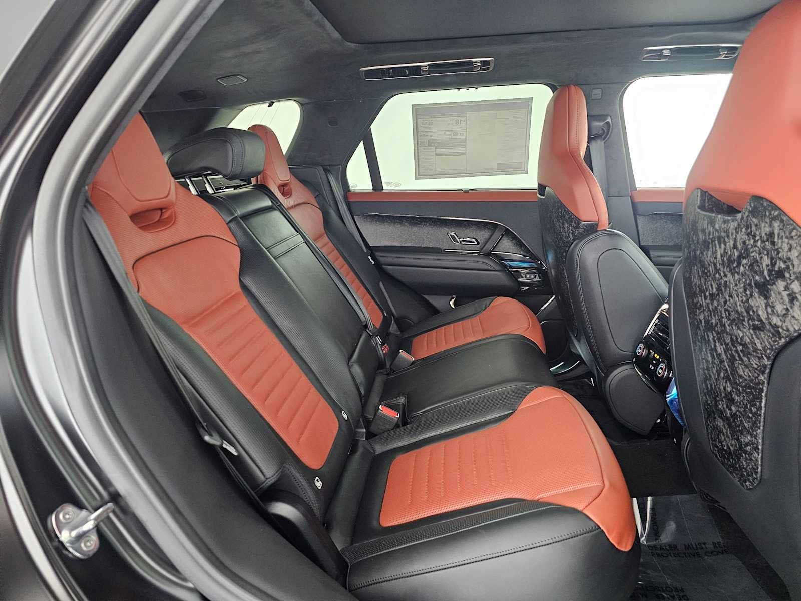 2026 Land Rover Range Rover Sport SV