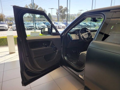 2026 Land Rover Range Rover Sport SV