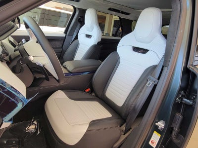 2026 Land Rover Range Rover Sport SV