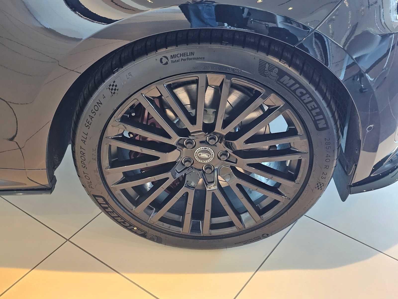 2025 Land Rover Range Rover Sport SV Edition Two