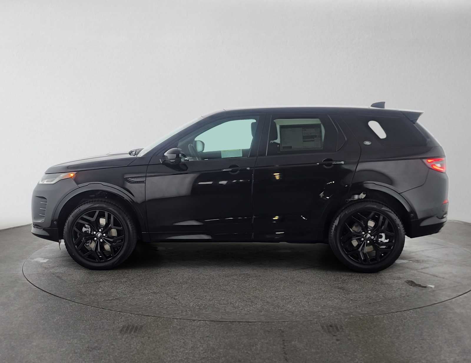 2026 Land Rover Discovery Sport Landmark