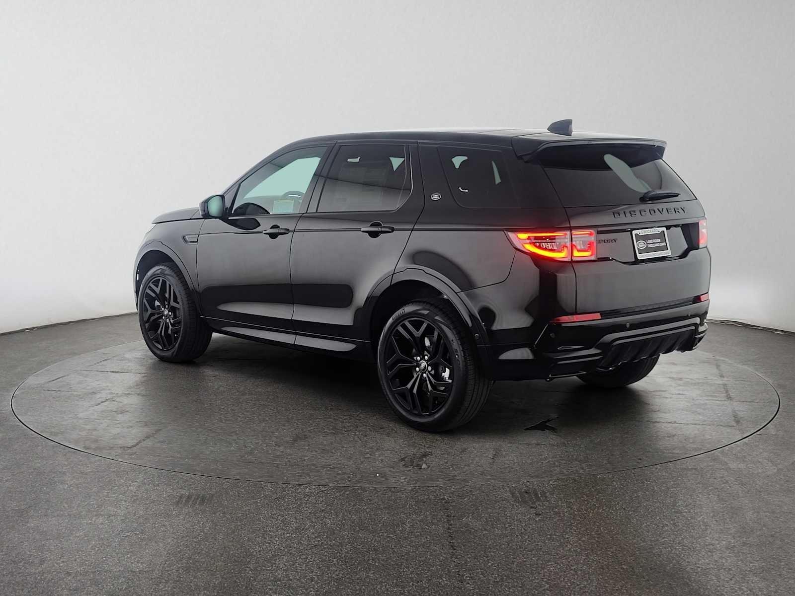 2026 Land Rover Discovery Sport Landmark