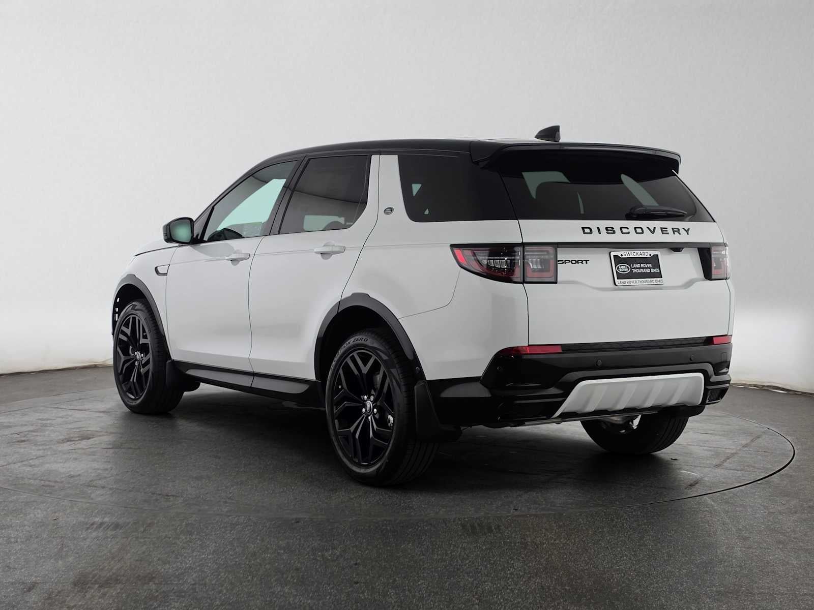 2026 Land Rover Discovery Sport Landmark