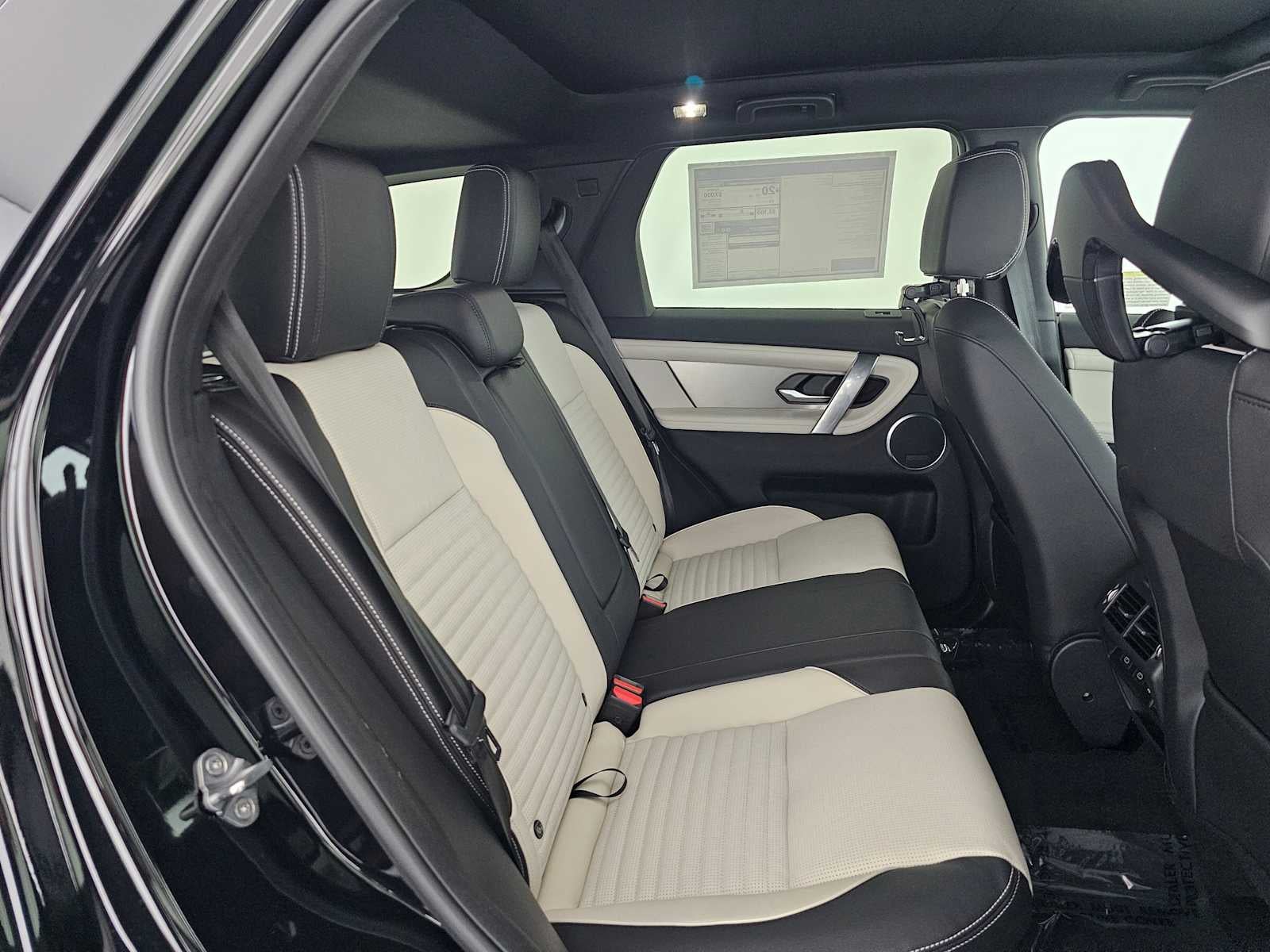 2026 Land Rover Discovery Sport Landmark