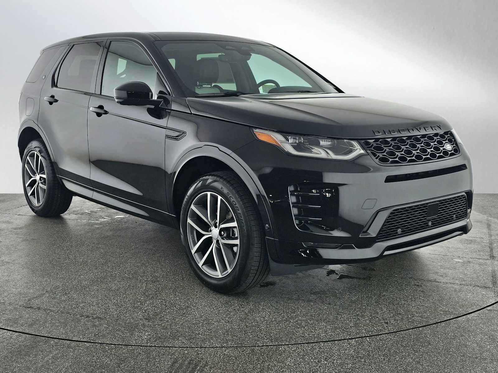 2026 Land Rover Discovery Sport Landmark