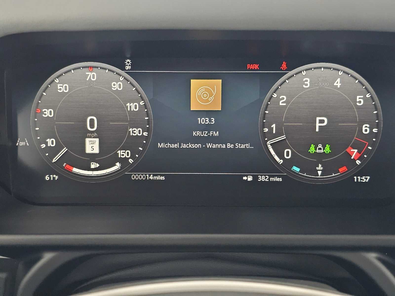 2026 Land Rover Defender X-Dynamic SE