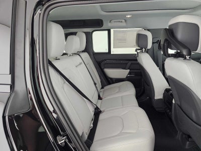 2026 Land Rover Defender X-Dynamic SE