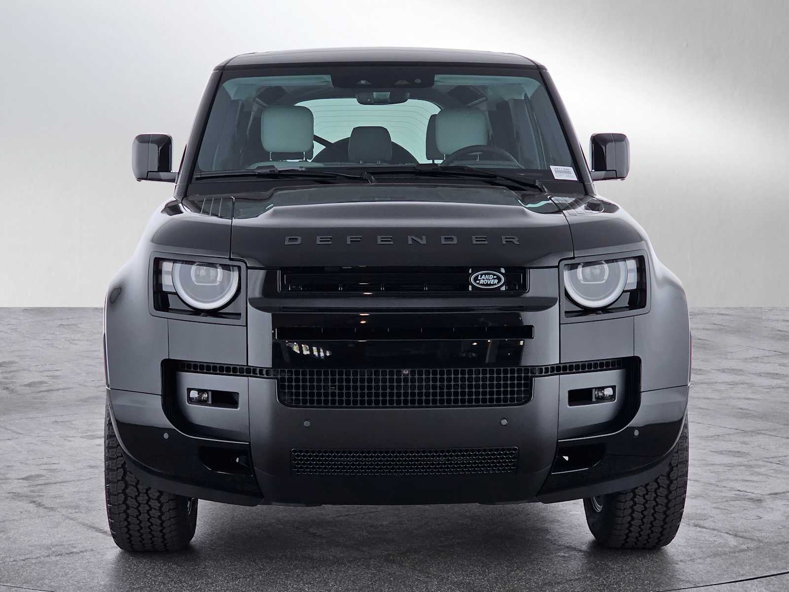 2026 Land Rover Defender X-Dynamic SE