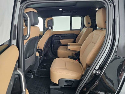 2026 Land Rover Defender X-Dynamic SE