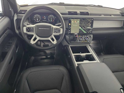 2026 Land Rover Defender X-Dynamic SE