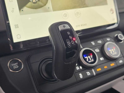 2026 Land Rover Defender X-Dynamic SE