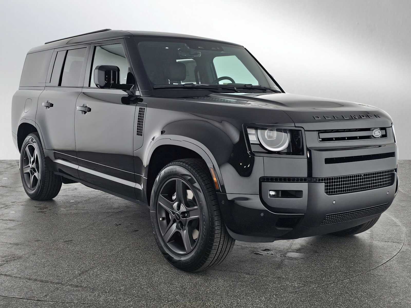 2026 Land Rover Defender X-Dynamic SE