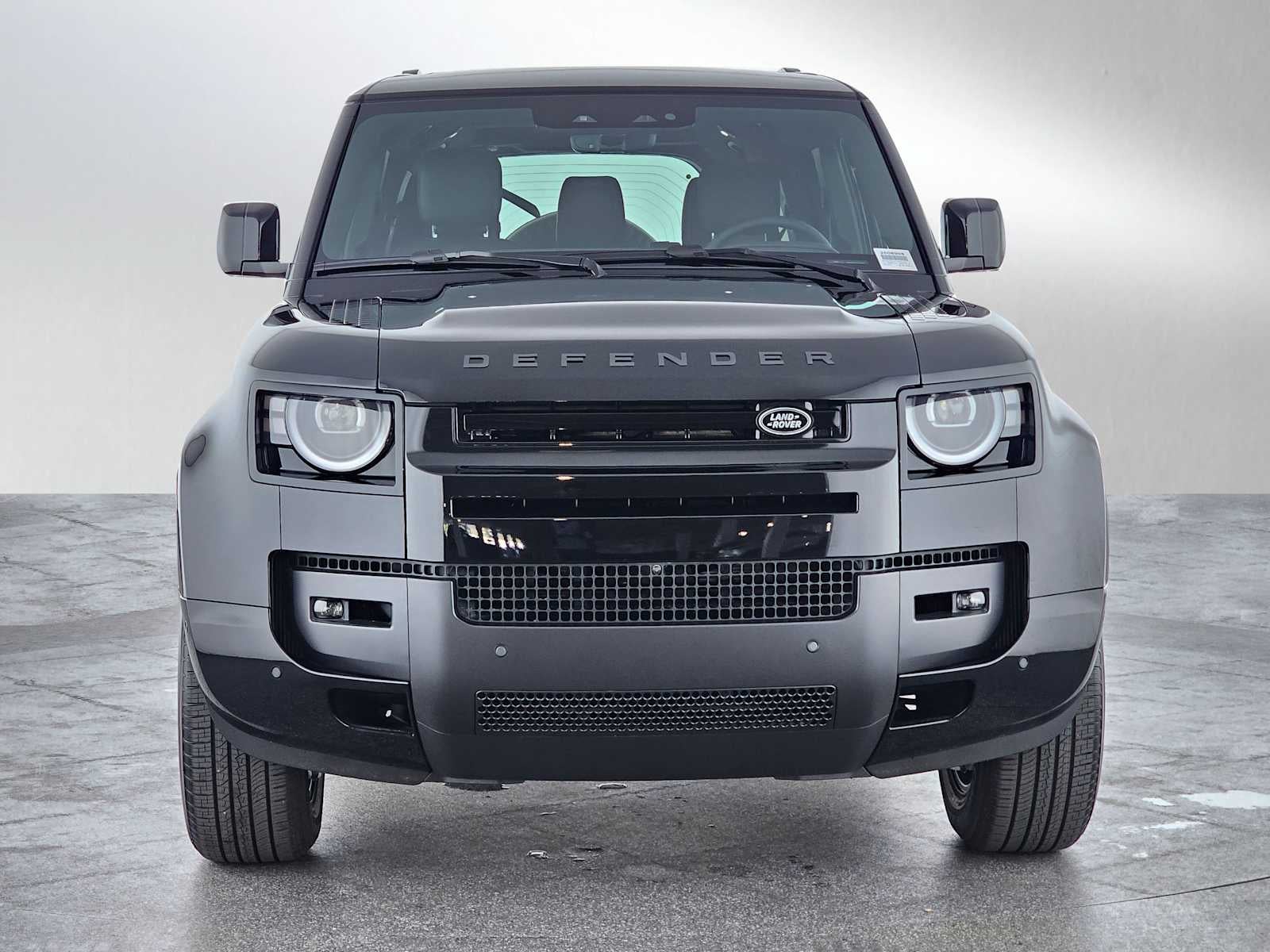 2026 Land Rover Defender X-Dynamic SE