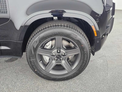 2026 Land Rover Defender X-Dynamic SE