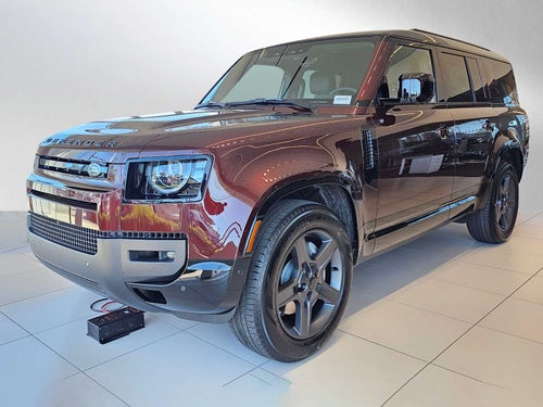 2026 Land Rover Defender X-Dynamic SE