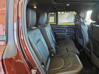 2026 Land Rover Defender X-Dynamic SE