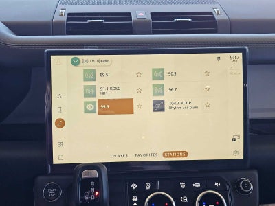 2026 Land Rover Defender X-Dynamic SE