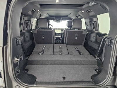 2026 Land Rover Defender X-Dynamic SE