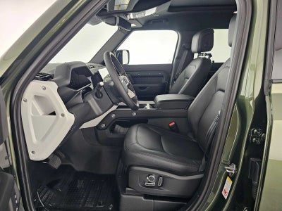 2026 Land Rover Defender X-Dynamic SE