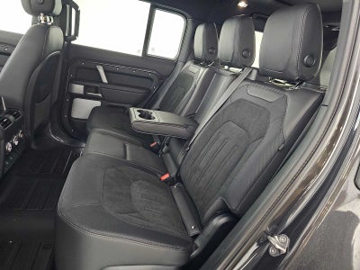 2024 Land Rover Defender V8