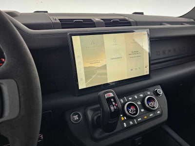 2024 Land Rover Defender V8